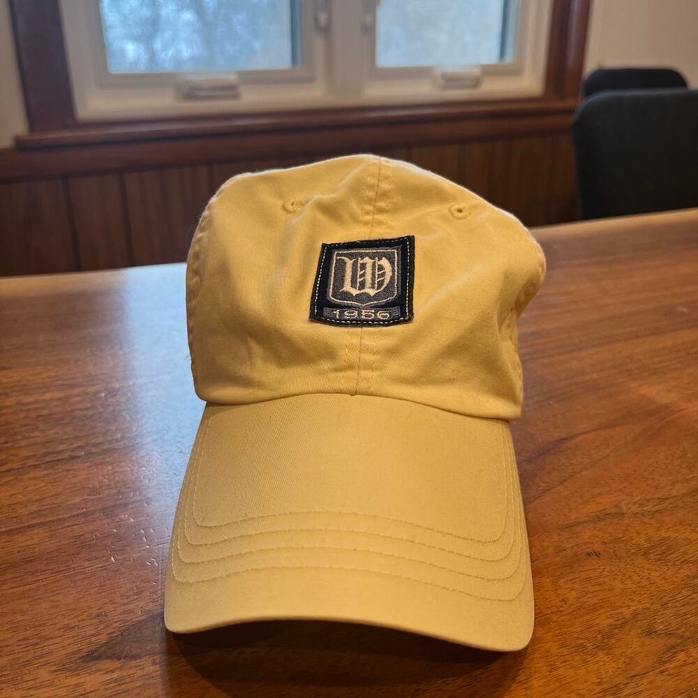 Yellow vintage 90s golf hat